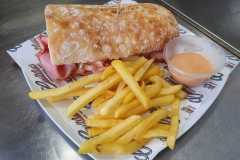 Hamburger – cheeseburger – panini – club sandwich – hot dog a Fossalta di Portogruaro